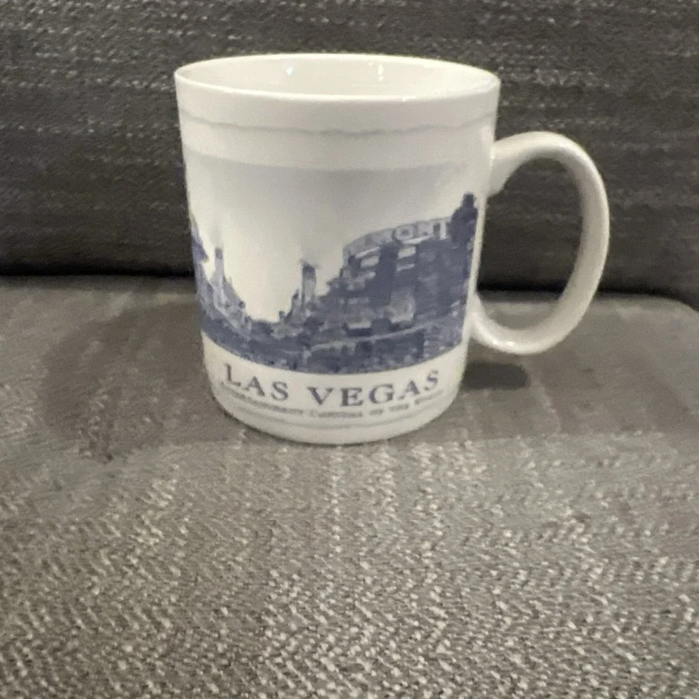 Starbucks Las Vegas City Mug 18 oz. Coffee Cup 2007 18 Ceramic Nevada